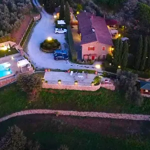 https://borgo-dei-gigli.it-tuscanyhotel.com