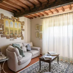 https://tuscany-balcony-crete-senesi.it-tuscanyhotel.com