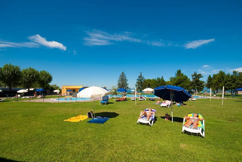 **** Holiday park Campeggio Del Garda Peschiera del Garda Italy