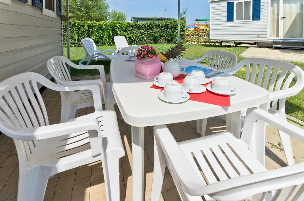 **** Holiday park Campeggio Del Garda Peschiera del Garda Italy